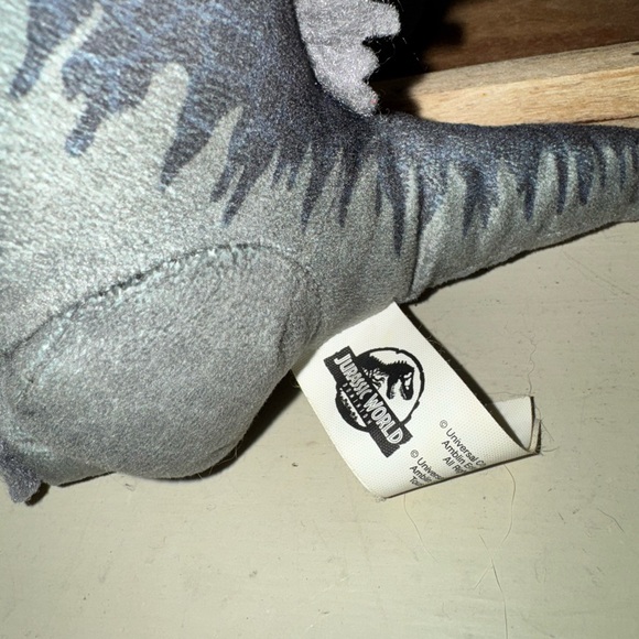 ๐ฆ Bundle of 4 Jurrasic Park Dinosaur Plush Toy Set - Picture 6 of 6
